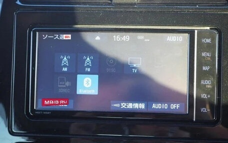 Toyota Prius IV XW50, 2022 год, 1 710 099 рублей, 14 фотография