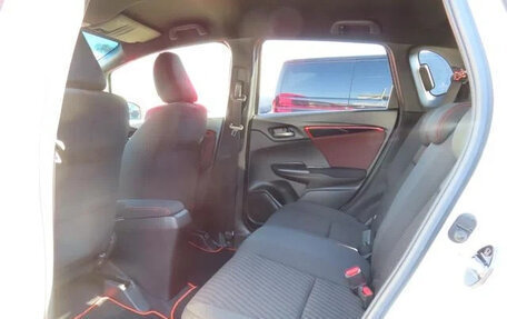 Honda Fit III, 2020 год, 900 000 рублей, 26 фотография