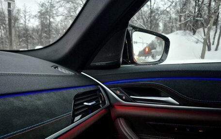 BMW 5 серия, 2022 год, 5 900 000 рублей, 11 фотография