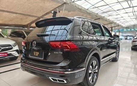 Volkswagen Tiguan II, 2021 год, 2 600 000 рублей, 6 фотография