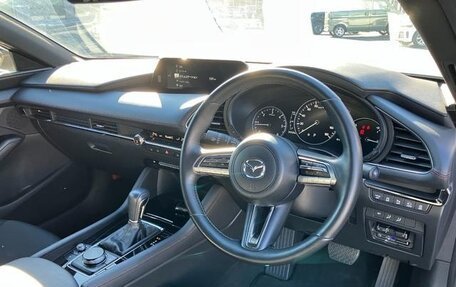 Mazda 3, 2022 год, 1 250 000 рублей, 6 фотография