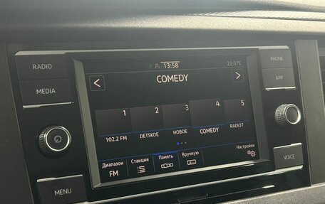 Volkswagen Multivan T6 рестайлинг, 2020 год, 5 150 000 рублей, 12 фотография