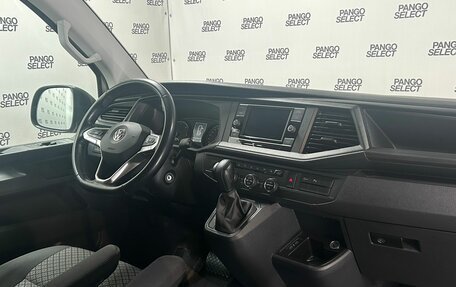 Volkswagen Multivan T6 рестайлинг, 2020 год, 5 150 000 рублей, 3 фотография