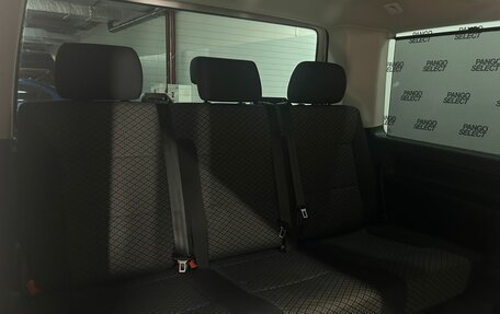 Volkswagen Multivan T6 рестайлинг, 2020 год, 5 150 000 рублей, 17 фотография