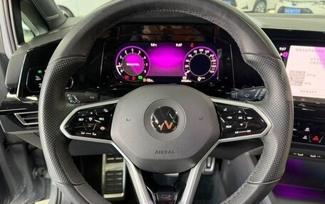 Volkswagen Golf VIII, 2022 год, 1 490 000 рублей, 10 фотография