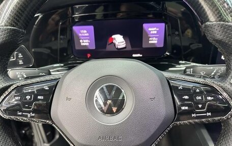 Volkswagen Golf VIII, 2022 год, 1 500 000 рублей, 10 фотография