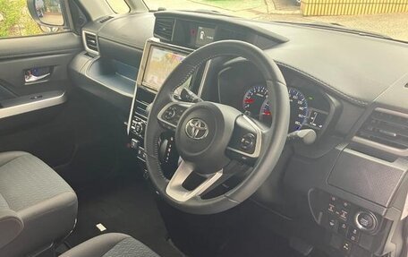 Toyota Roomy I, 2022 год, 930 000 рублей, 10 фотография