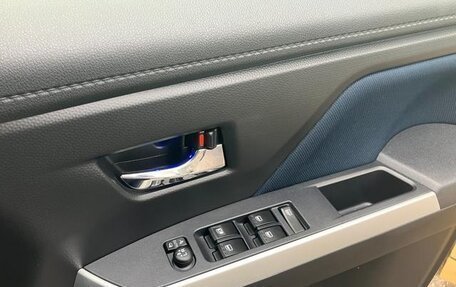 Toyota Roomy I, 2022 год, 930 000 рублей, 20 фотография