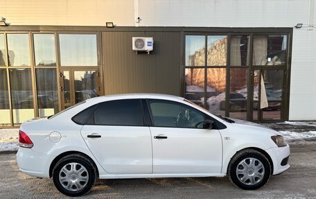 Volkswagen Polo VI (EU Market), 2011 год, 650 000 рублей, 2 фотография