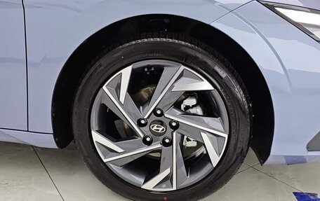 Hyundai Elantra, 2023 год, 1 655 000 рублей, 5 фотография