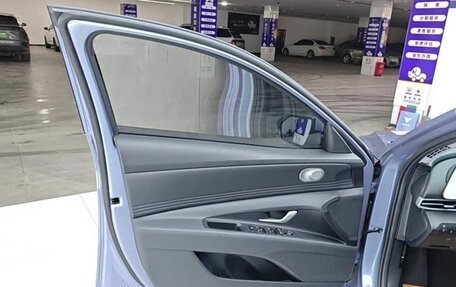 Hyundai Elantra, 2023 год, 1 655 000 рублей, 6 фотография