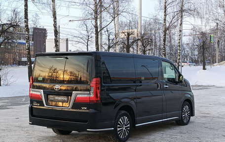 Toyota HiAce H300, 2021 год, 6 699 000 рублей, 5 фотография