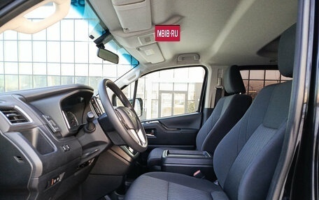 Toyota HiAce H300, 2021 год, 6 699 000 рублей, 16 фотография