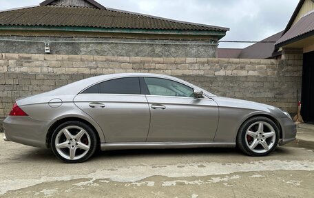 Mercedes-Benz CLS, 2005 год, 1 100 000 рублей, 2 фотография