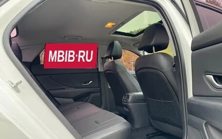 Hyundai Elantra, 2022 год, 1 193 000 рублей, 19 фотография