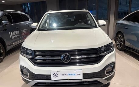 Volkswagen T-Cross I, 2023 год, 1 275 000 рублей, 3 фотография