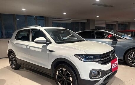 Volkswagen T-Cross I, 2023 год, 1 275 000 рублей, 4 фотография