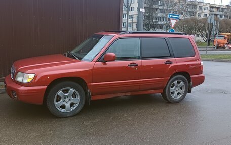 Subaru Forester, 2000 год, 410 000 рублей, 1 фотография