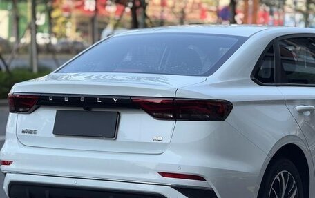 Geely Emgrand, 2022 год, 990 000 рублей, 4 фотография