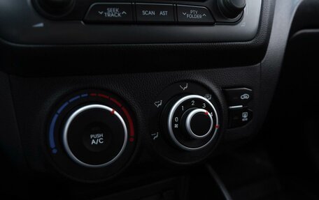 KIA Rio III рестайлинг, 2013 год, 999 000 рублей, 16 фотография