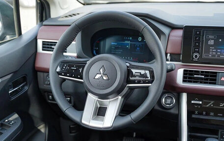Mitsubishi Xpander, 2026 год, 2 640 000 рублей, 15 фотография
