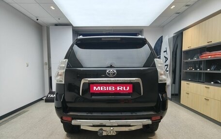 Toyota Land Cruiser Prado 150 рестайлинг 2, 2010 год, 2 950 000 рублей, 6 фотография