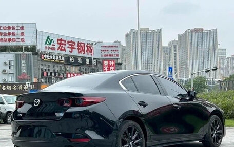 Mazda 3, 2023 год, 1 650 000 рублей, 4 фотография