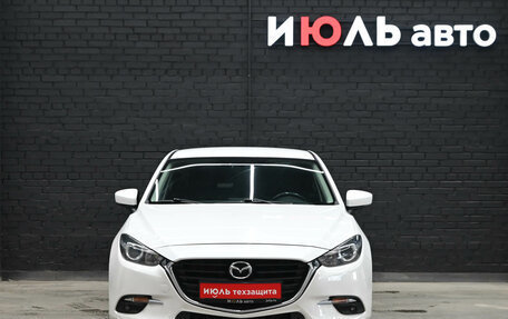 Mazda 3, 2018 год, 1 600 000 рублей, 2 фотография