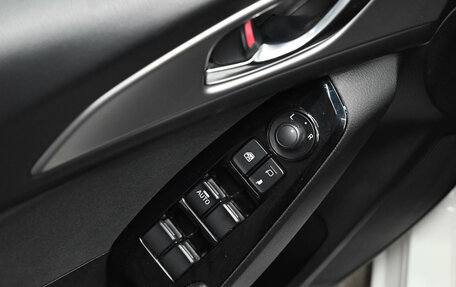 Mazda 3, 2018 год, 1 600 000 рублей, 13 фотография