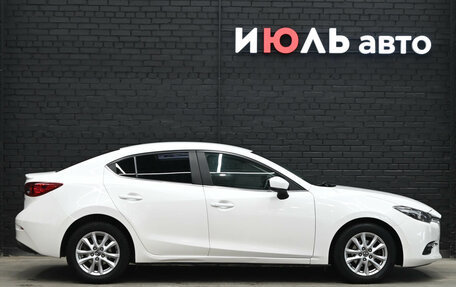 Mazda 3, 2018 год, 1 600 000 рублей, 9 фотография