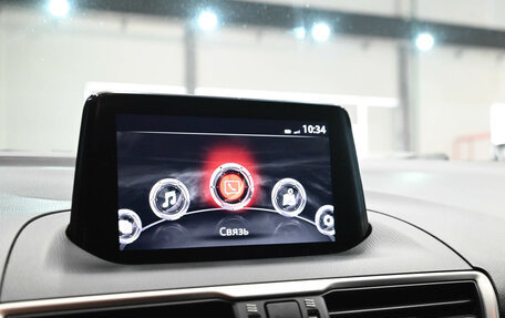 Mazda 3, 2018 год, 1 600 000 рублей, 14 фотография