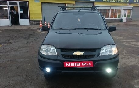 Chevrolet Niva I рестайлинг, 2009 год, 300 000 рублей, 1 фотография