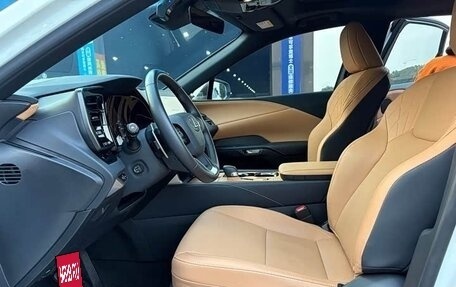 Lexus RX IV рестайлинг, 2025 год, 7 140 000 рублей, 12 фотография