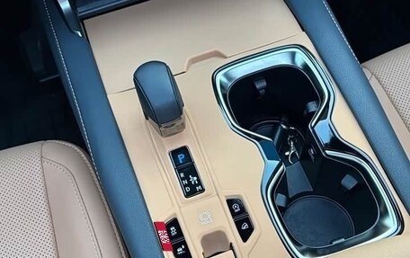 Lexus RX IV рестайлинг, 2025 год, 7 140 000 рублей, 17 фотография