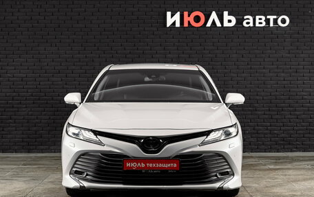 Toyota Camry, 2020 год, 3 120 000 рублей, 2 фотография