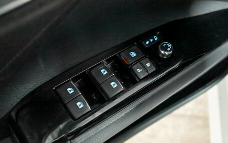 Toyota Camry, 2020 год, 3 120 000 рублей, 12 фотография