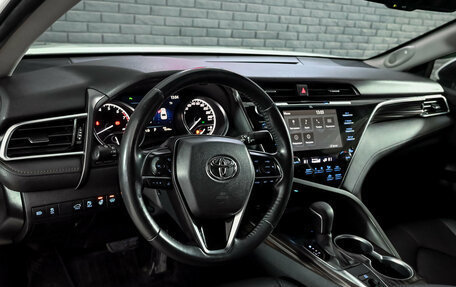 Toyota Camry, 2020 год, 3 120 000 рублей, 11 фотография