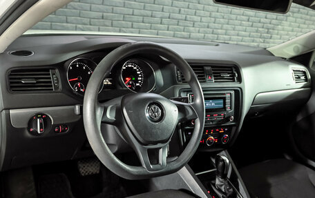 Volkswagen Jetta VI, 2015 год, 1 250 000 рублей, 12 фотография