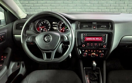 Volkswagen Jetta VI, 2015 год, 1 250 000 рублей, 15 фотография