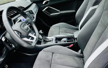 Audi Q3, 2023 год, 2 200 000 рублей, 9 фотография