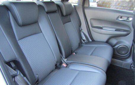 Honda Fit, 2022 год, 1 098 000 рублей, 13 фотография