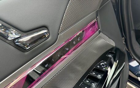 BMW 7 серия, 2025 год, 15 000 000 рублей, 13 фотография