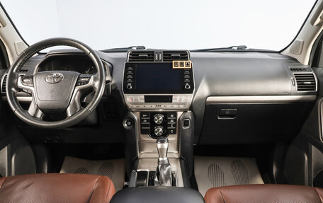 Toyota Land Cruiser Prado 150 рестайлинг 2, 2020 год, 6 199 000 рублей, 14 фотография