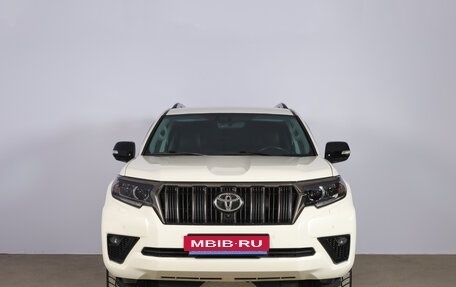 Toyota Land Cruiser Prado 150 рестайлинг 2, 2020 год, 6 199 000 рублей, 2 фотография