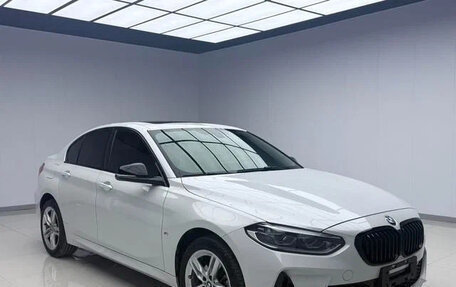 BMW 1 серия, 2022 год, 1 630 000 рублей, 2 фотография