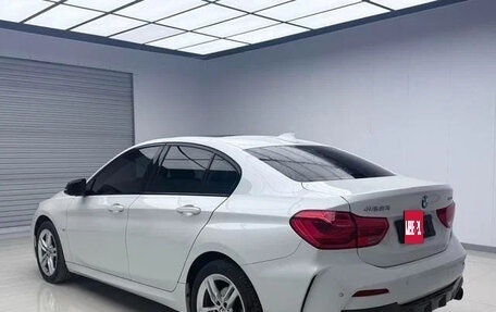 BMW 1 серия, 2022 год, 1 630 000 рублей, 4 фотография