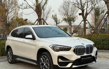 BMW X1, 2022 год, 1 900 000 рублей, 3 фотография