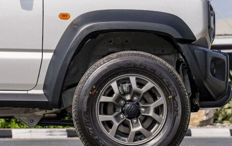 Suzuki Jimny, 2026 год, 2 400 000 рублей, 18 фотография