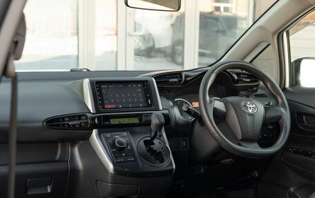 Toyota Wish II, 2013 год, 1 500 000 рублей, 10 фотография