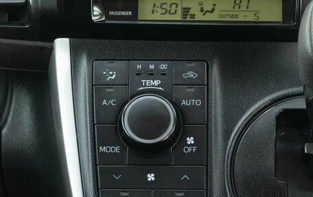 Toyota Wish II, 2013 год, 1 500 000 рублей, 14 фотография